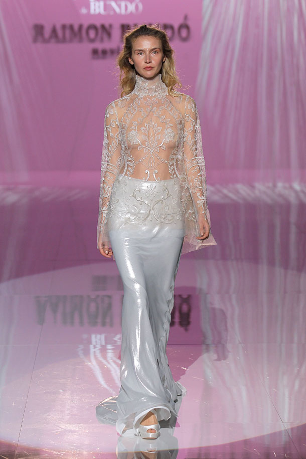 ilovebrides.pt Raimon Bundo 2018 Barcelona Bridal Fashion Week 2017
